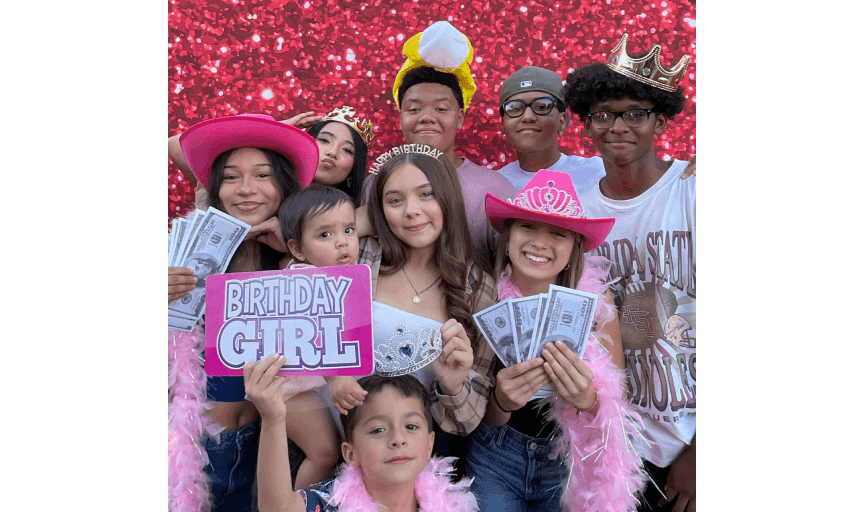 Pixel Pose Photobooth